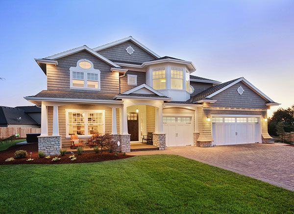 Buy a new or resale home?🤔